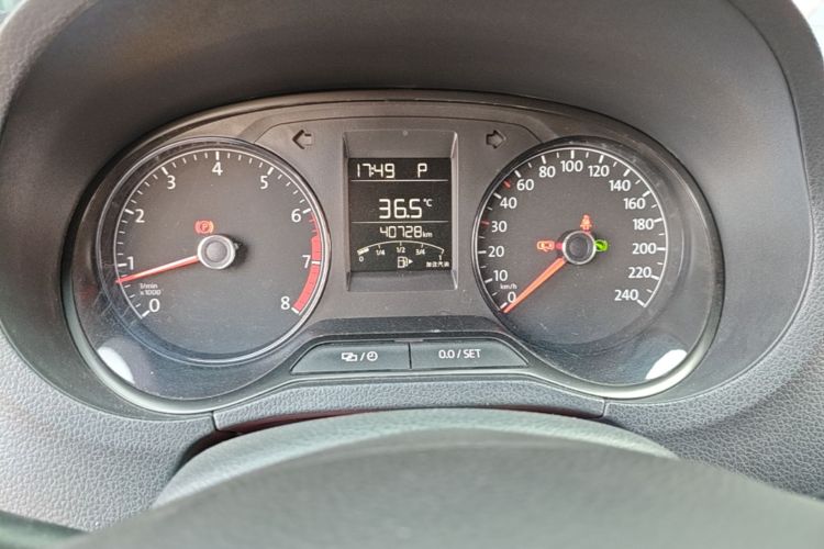 Volkswagen Polo 2017 #12 Volkswagen Polo 2017 car image #12