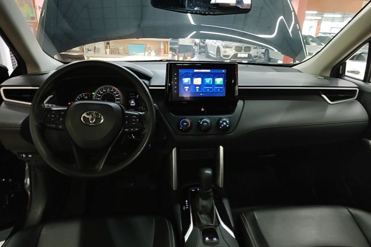 Toyota Corolla Cross 2023 #10 Toyota Corolla Cross 2023 car image #10