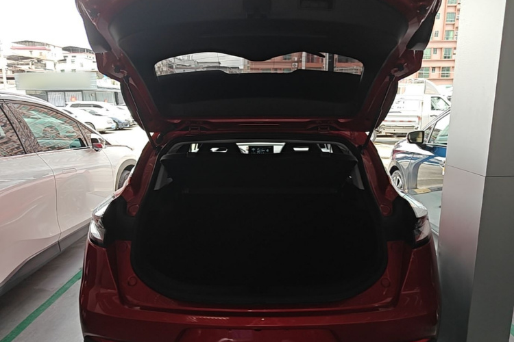 GEELY Emgrand S 2022 #19 GEELY Emgrand S 2022 car image #19