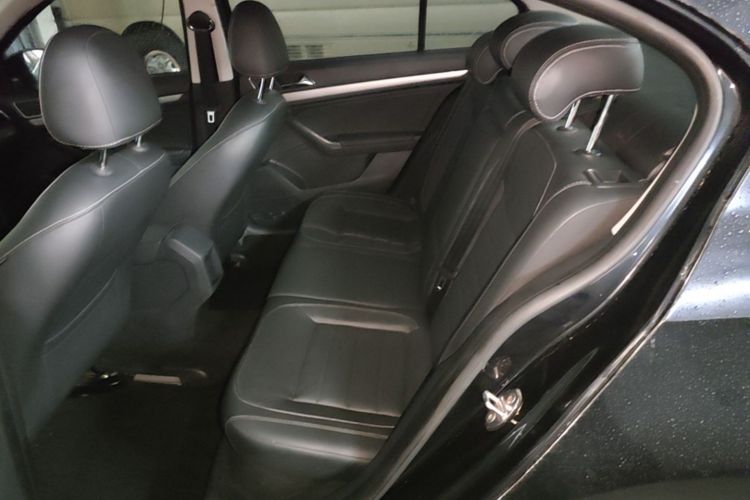 Volkswagen Lavida 2017 car image #13