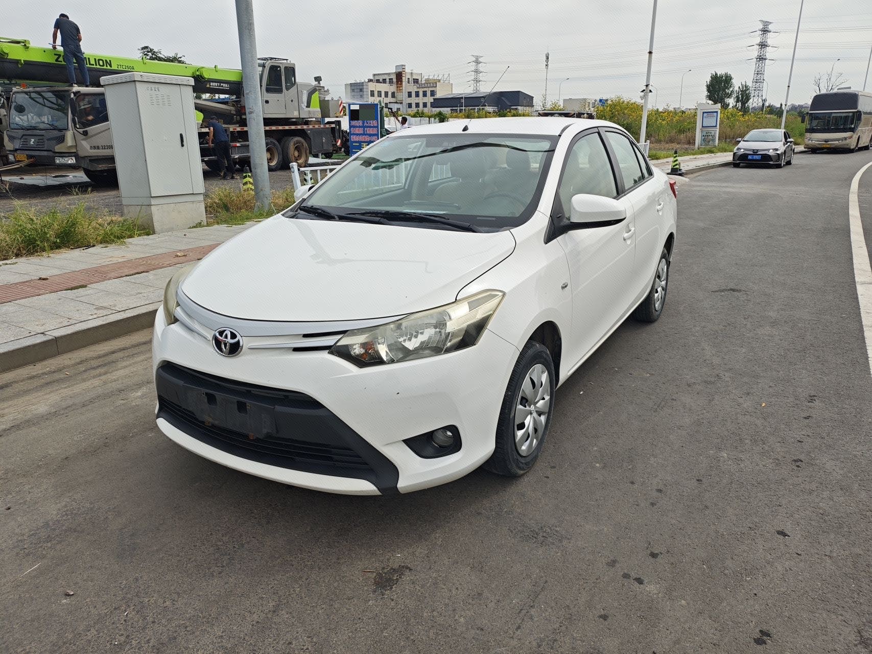Toyota Vios 2014 Toyota Vios 2014 car image