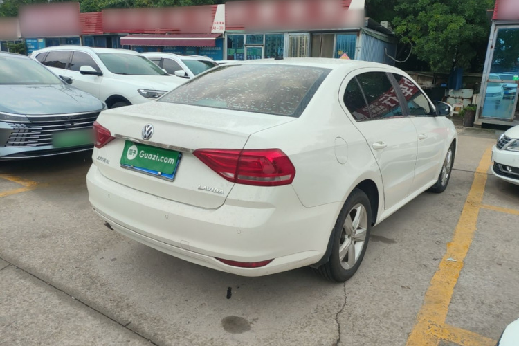 Volkswagen Lavida 2019 car image #5