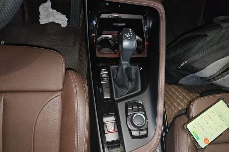 BMW X1 2019 car image #14