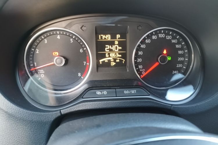 Volkswagen Polo 2018 #13 Volkswagen Polo 2018 car image #13