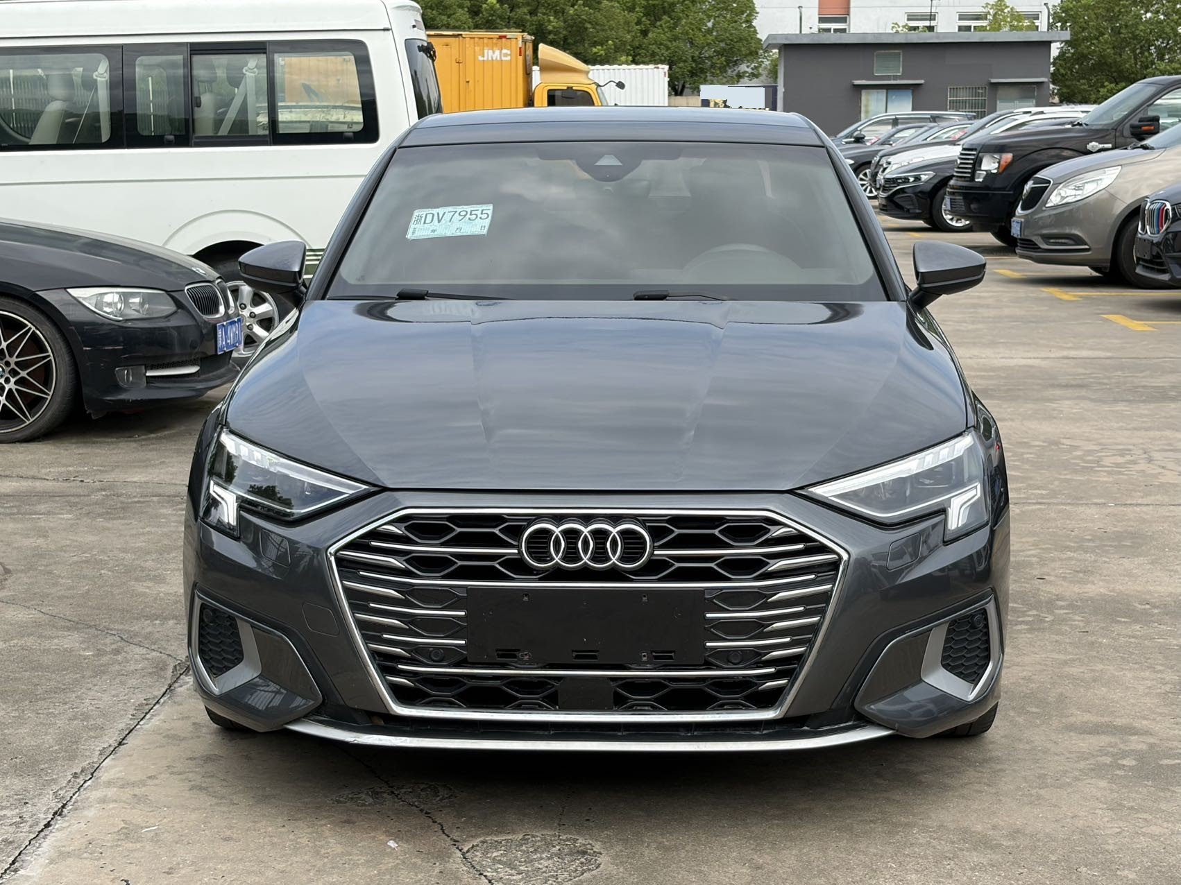 2022 car image #2