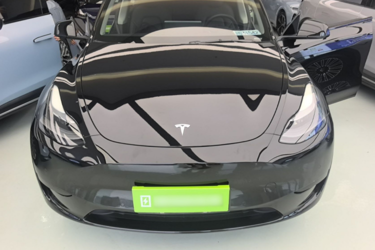 Tesla Model Y 2022 #3 Tesla Model Y 2022 car image #3