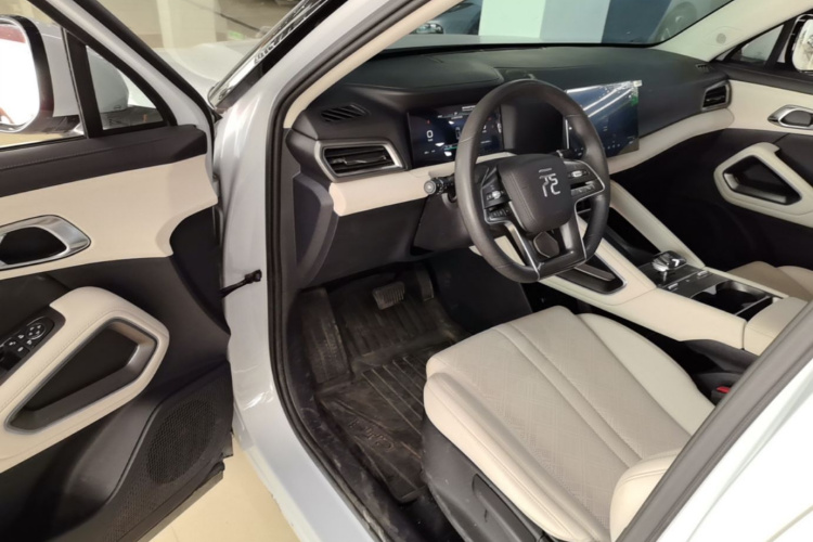BYD YuanUP 2024 #16 BYD YuanUP 2024 صورة سيارة #16