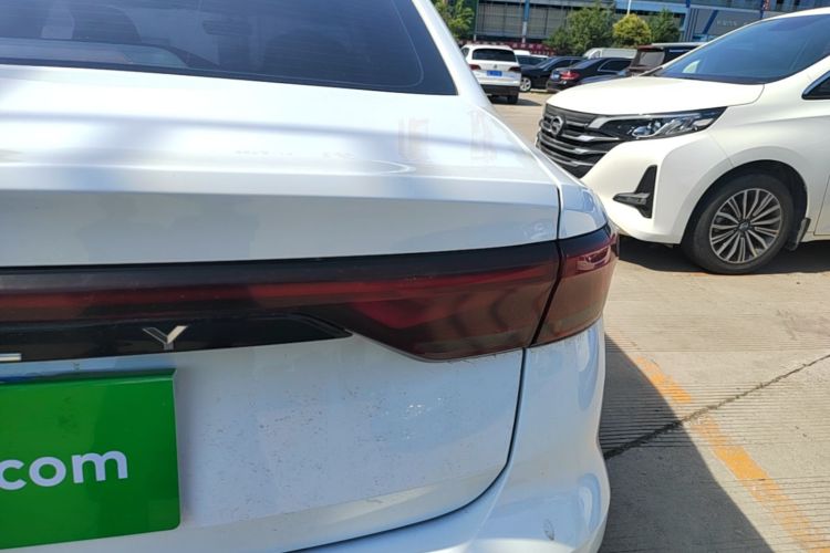 GEELY Emgrand 2023 #8 GEELY Emgrand 2023 car image #8