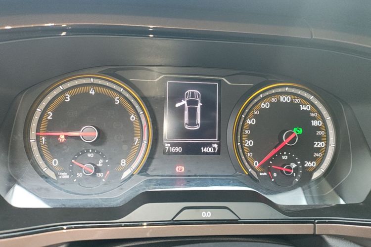 Volkswagen Tharu 2019 image de voiture #16