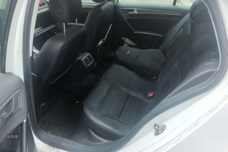Volkswagen Golf 2014 car image #19