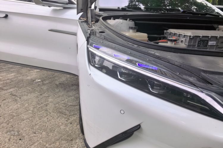 BYD Han 2021 car image #8