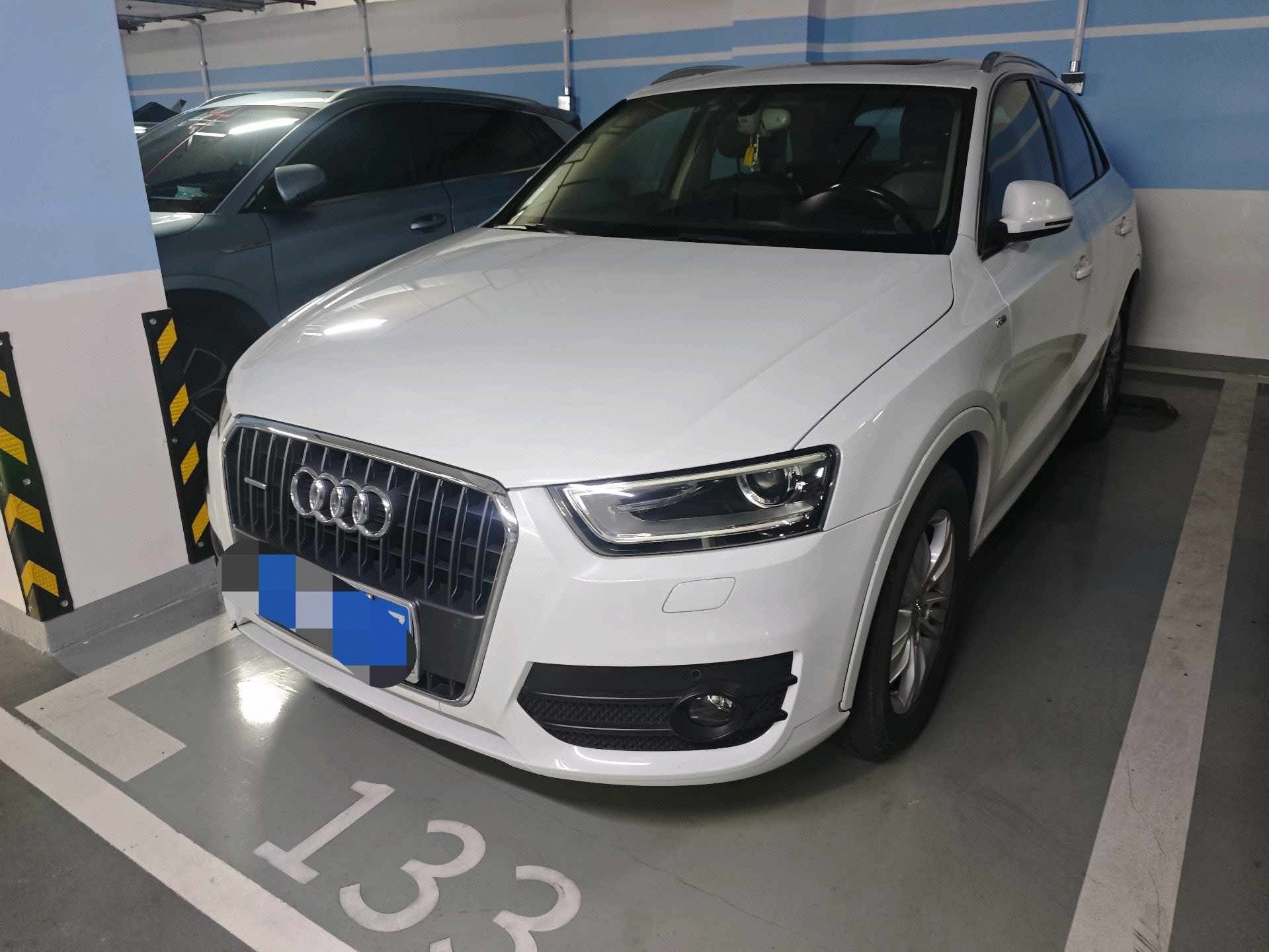 Audi Q3 2015 car image 