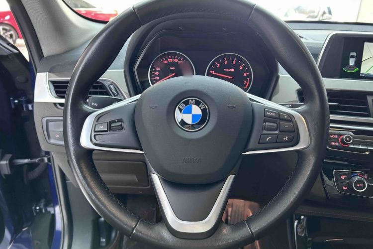 BMW X1 2018 #19 BMW X1 2018 car image #19