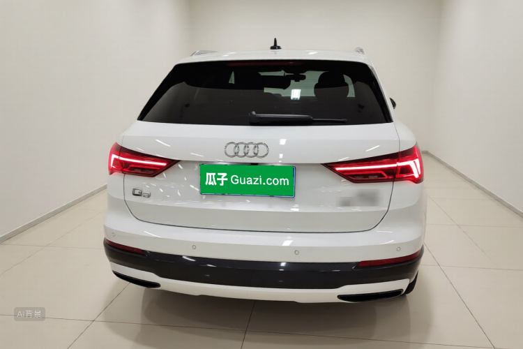 Audi Q3 2021 car image #6
