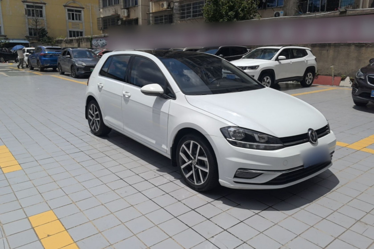 Volkswagen Golf 2020 #4 Volkswagen Golf 2020 car image #4