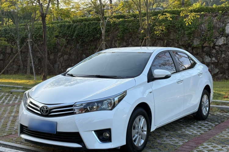 Toyota Corolla 2018 #2 Toyota Corolla 2018 car image #2