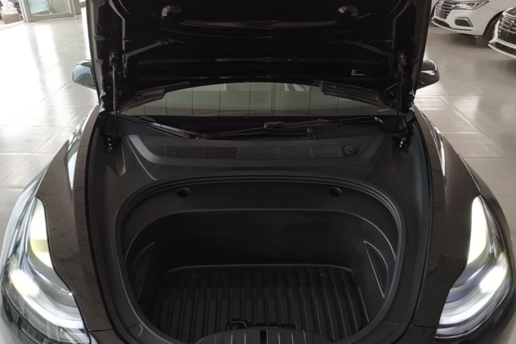 Tesla Model 3 2022 car image #20
