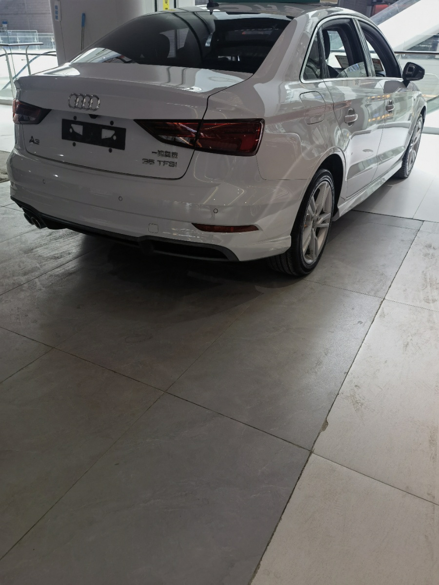 Audi A3 2020 car image #4