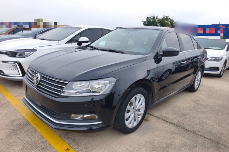 Volkswagen Lavida 2016 car image #2