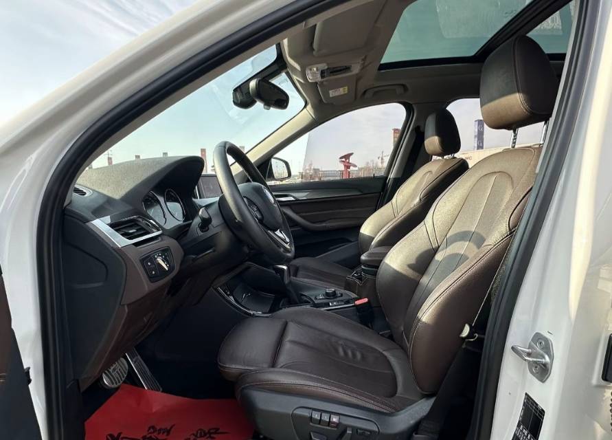 2019 #4 2019 car image #4