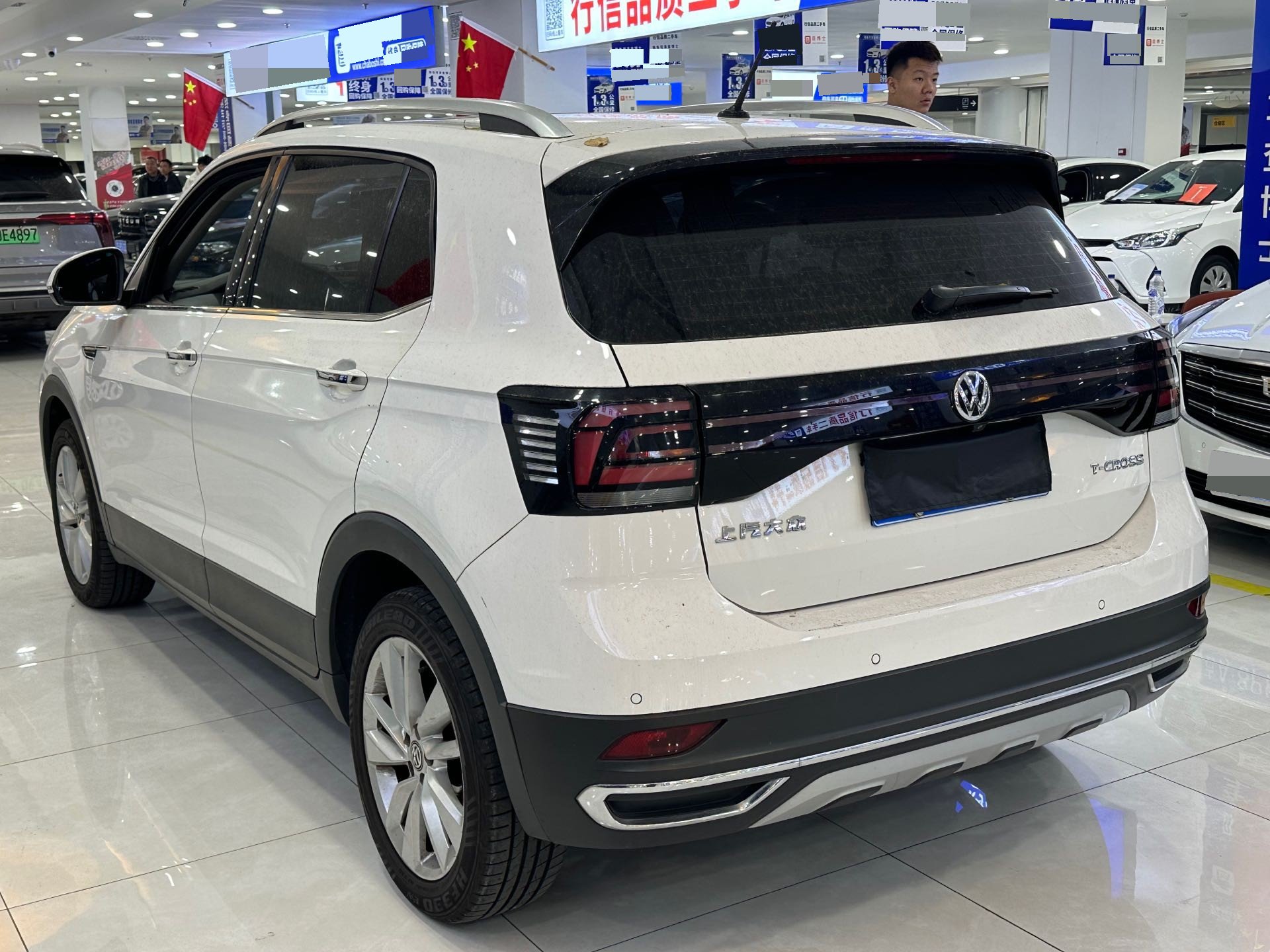 Volkswagen T-Cross 2020 car image #7