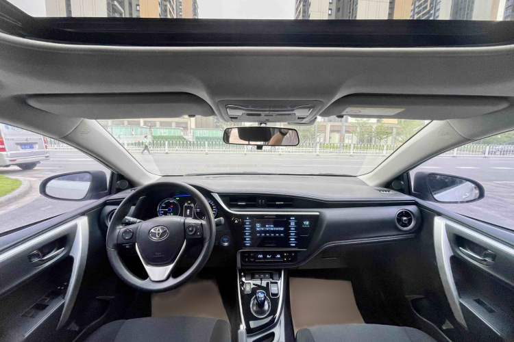 Toyota Corolla Hybird E+ 2021 car image #11