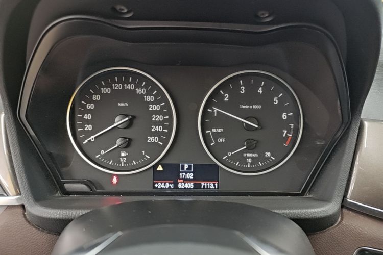 BMW X1 2018 #12 BMW X1 2018 car image #12
