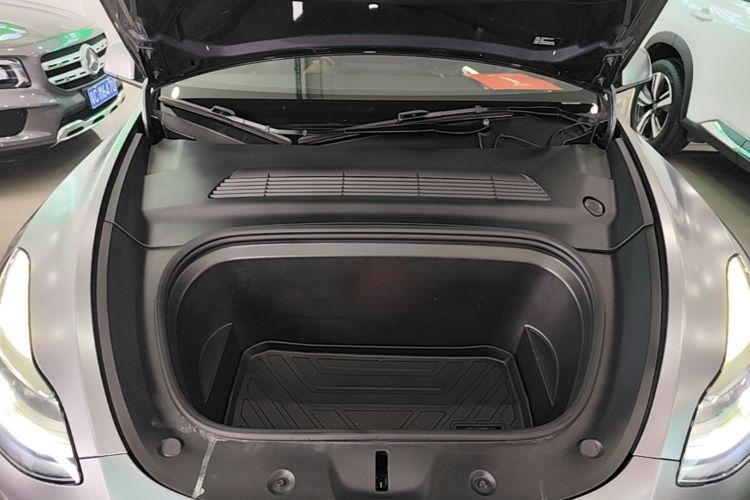 Tesla Model Y 2021 #20 Tesla Model Y 2021 immagine di auto #20