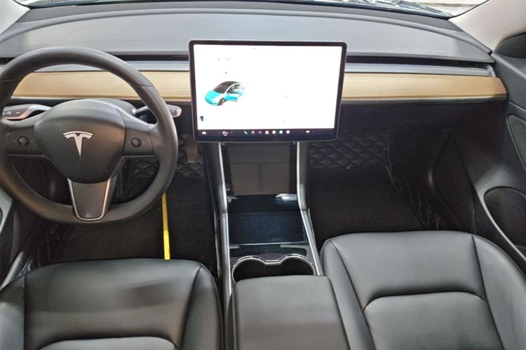 Tesla Model 3 2020 #13 Tesla Model 3 2020 car image #13