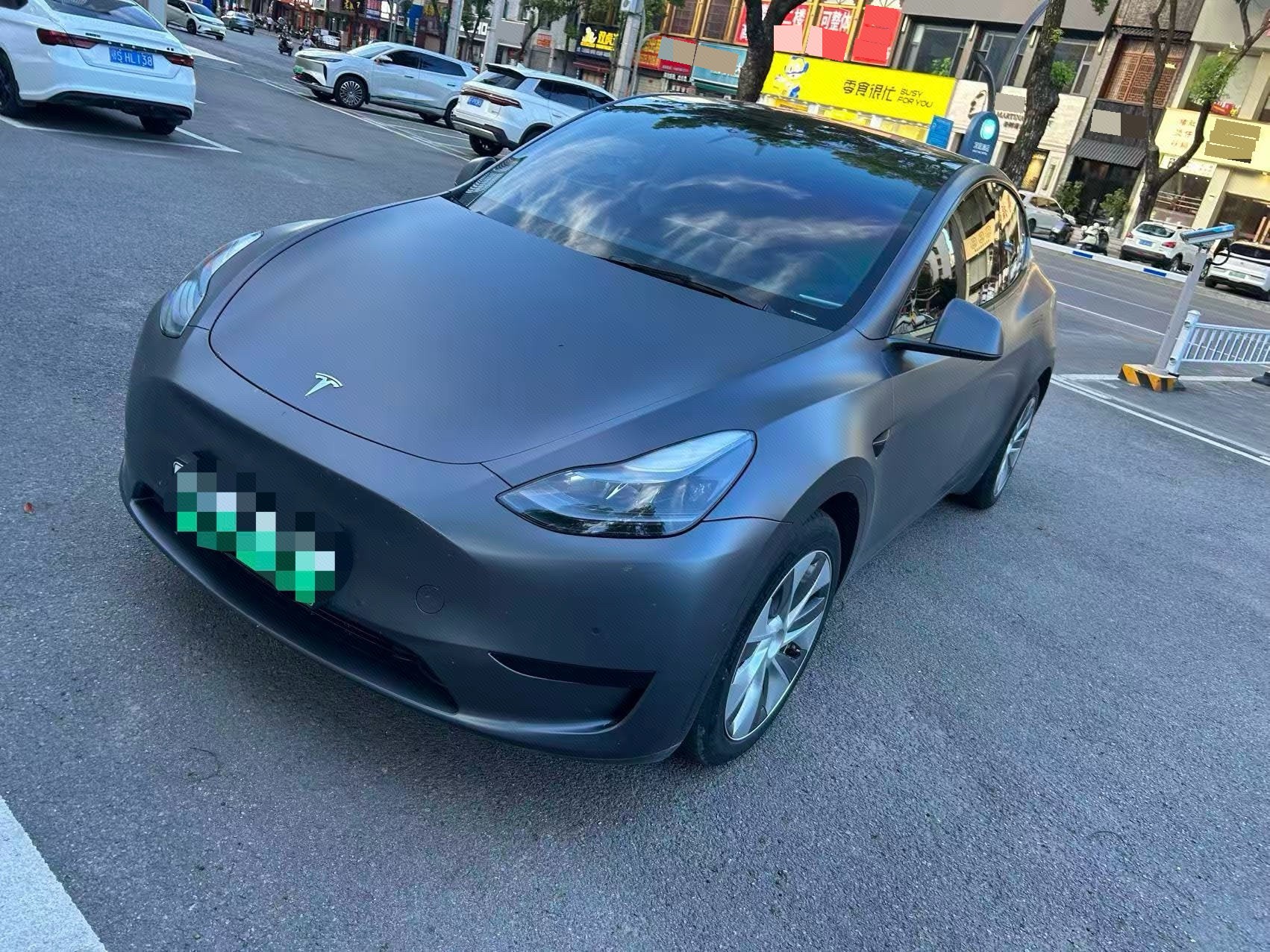 Tesla Model Y 2022 car image 