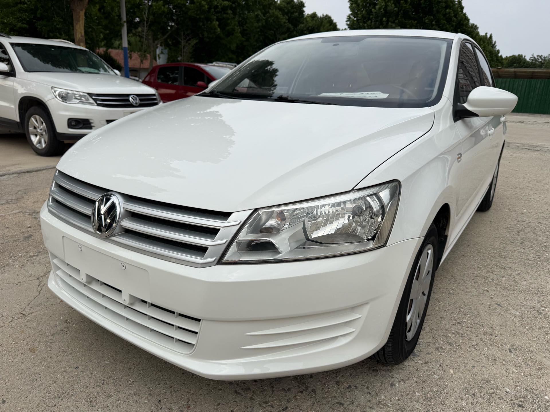 Volkswagen Santana 2015 Volkswagen Santana 2015 car image