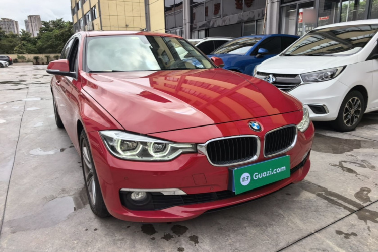 BMW 3 Series 2017 #4 BMW 3 Series 2017 car image #4