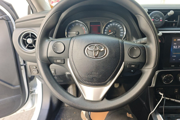 Toyota Corolla 2019 car image #11