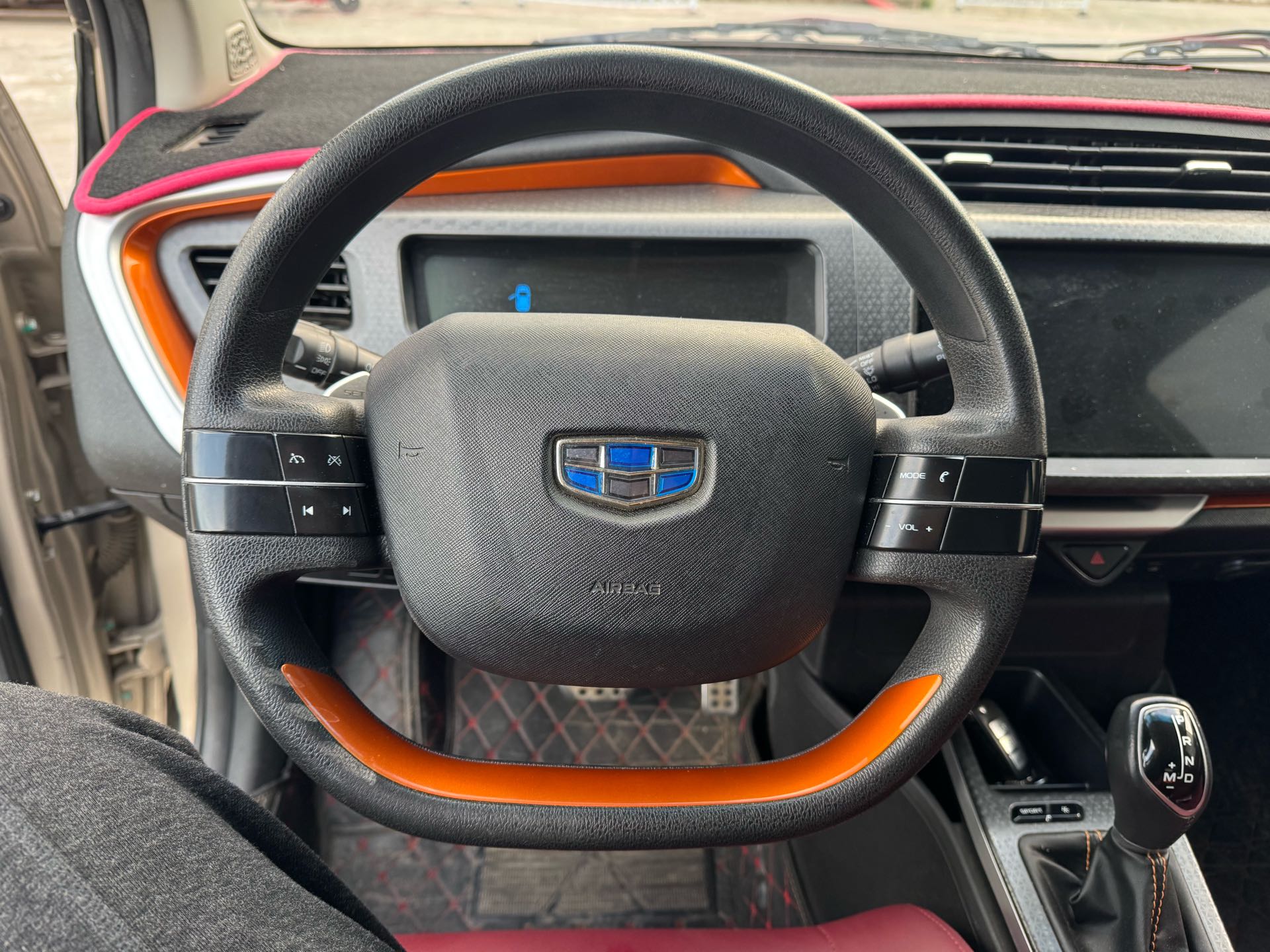 GEELY Vision X6 2018 #11 GEELY Vision X6 2018 car image #11