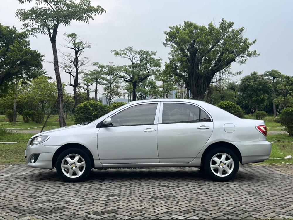 Toyota Corolla (Classic) 2013 immagine di auto #4