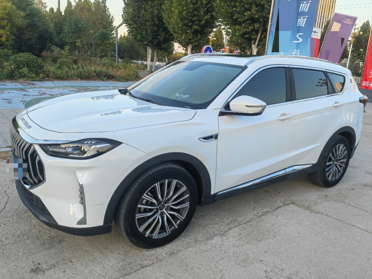 Jetour X70 PLUS 2024 car image 