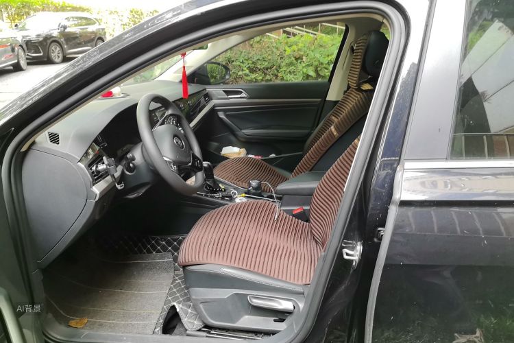 Volkswagen Lavida 2019 car image #17