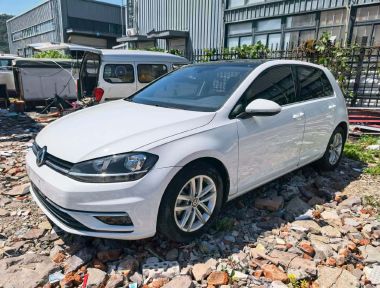 Volkswagen Golf 2020 Volkswagen Golf 2020 car image