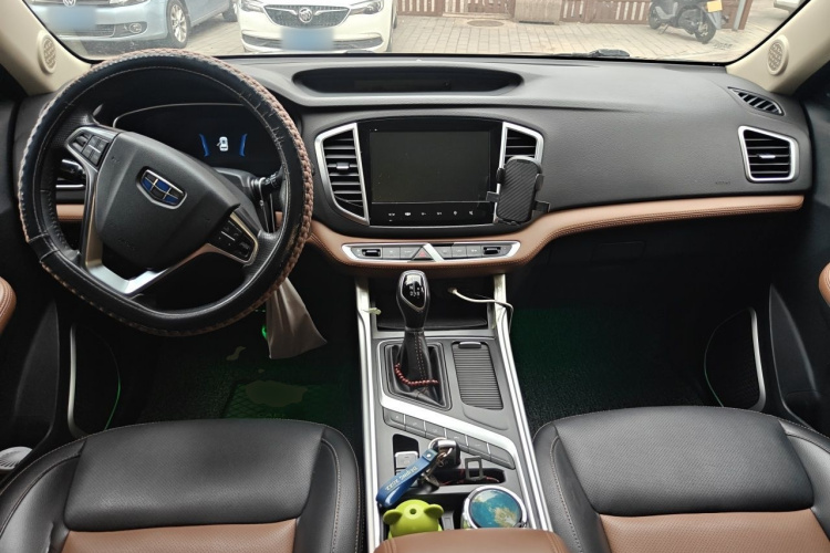 GEELY Vision X6 2019 car image #7