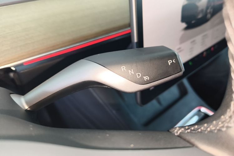 Tesla Model Y 2022 #14 Tesla Model Y 2022 immagine di auto #14