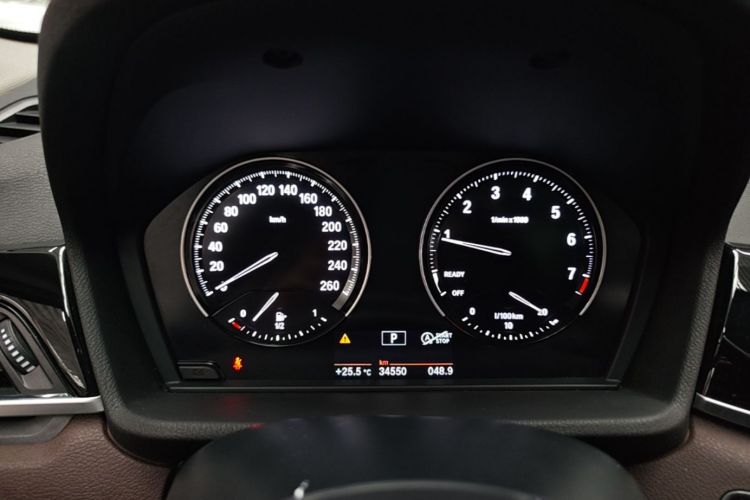 BMW X1 2020 car image #12
