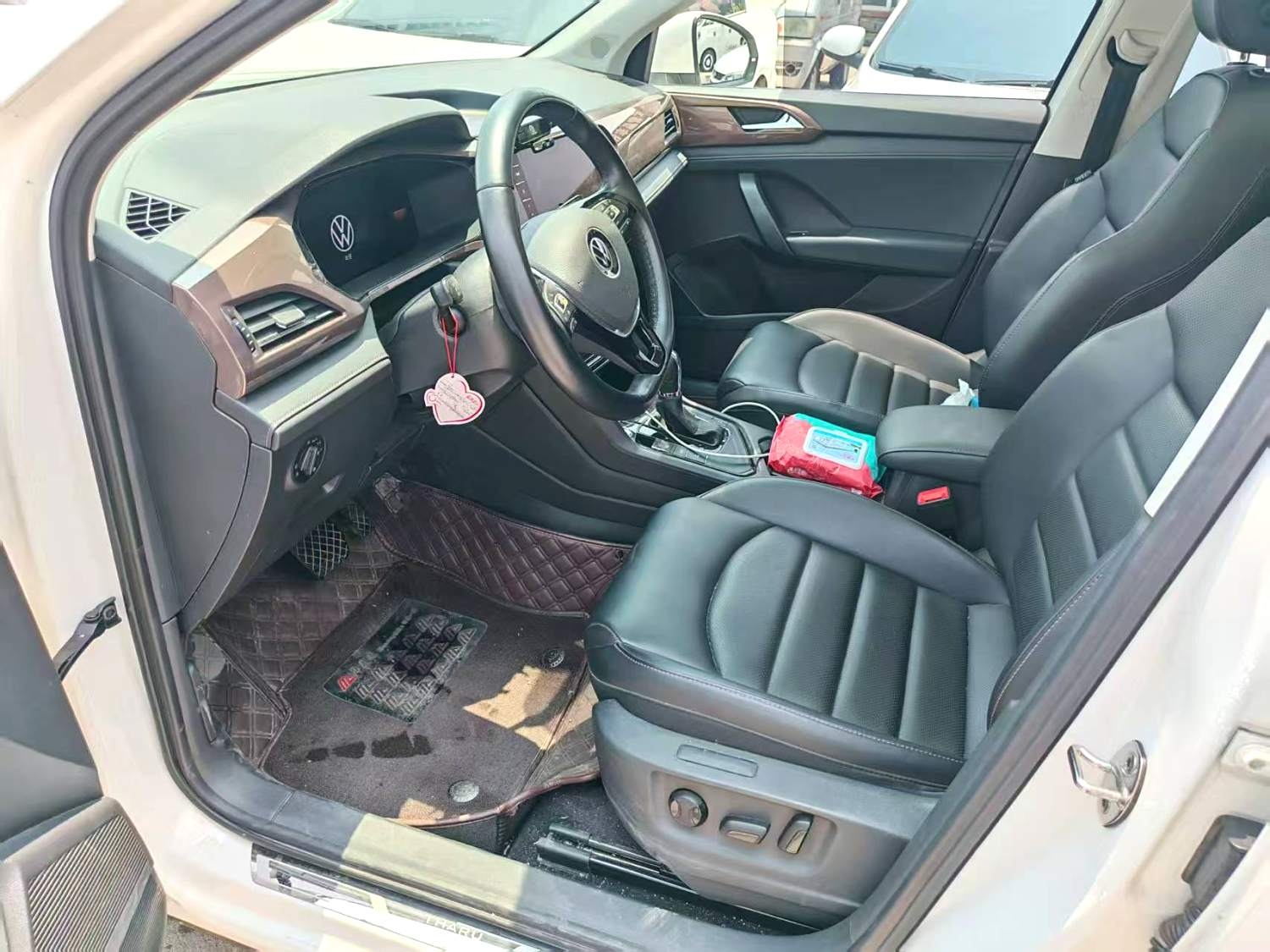 2022 #3 2022 car image #3
