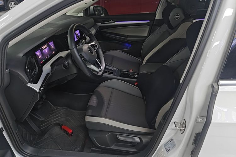Volkswagen Golf 2022 #15 Volkswagen Golf 2022 car image #15