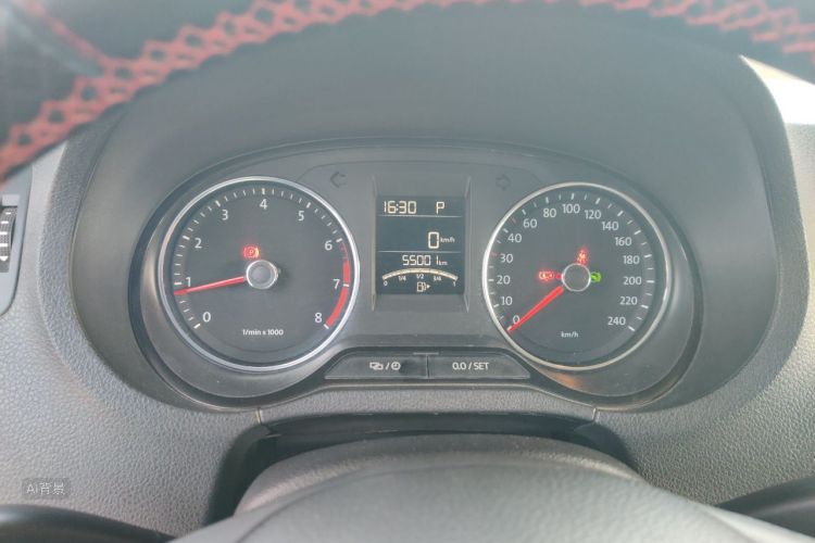 Volkswagen Polo 2015 #13 Volkswagen Polo 2015 car image #13