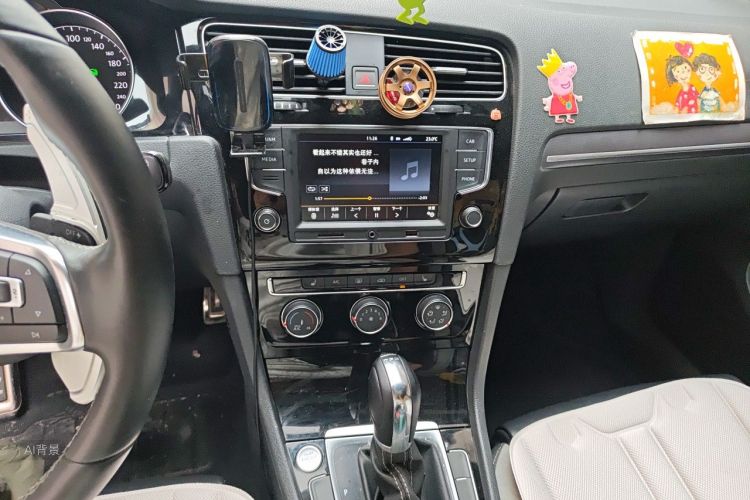 Volkswagen Golf 2017 #15 Volkswagen Golf 2017 car image #15