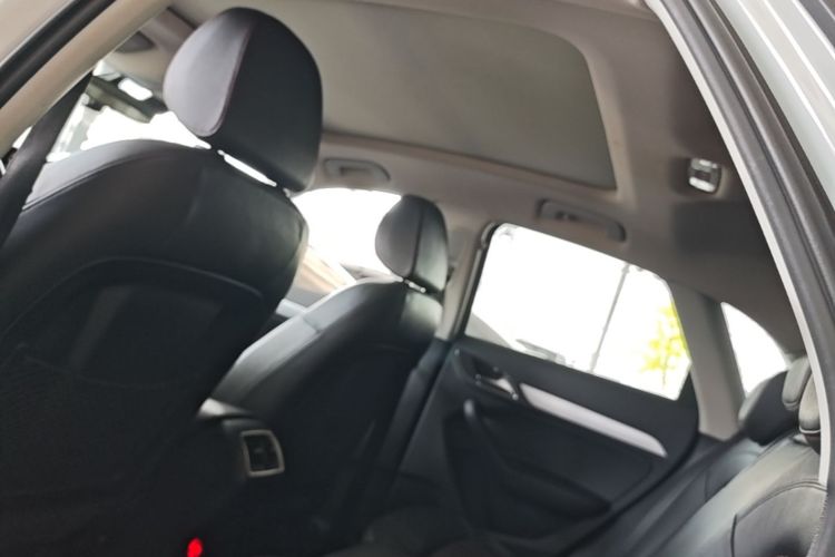 Audi Q3 2019 #18 Audi Q3 2019 car image #18