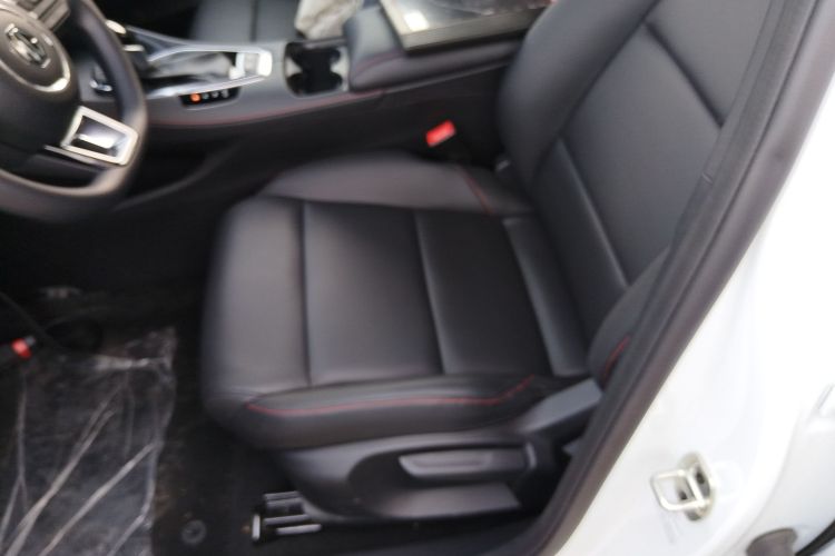 MG 5 2026 #19 MG 5 2026 car image #19