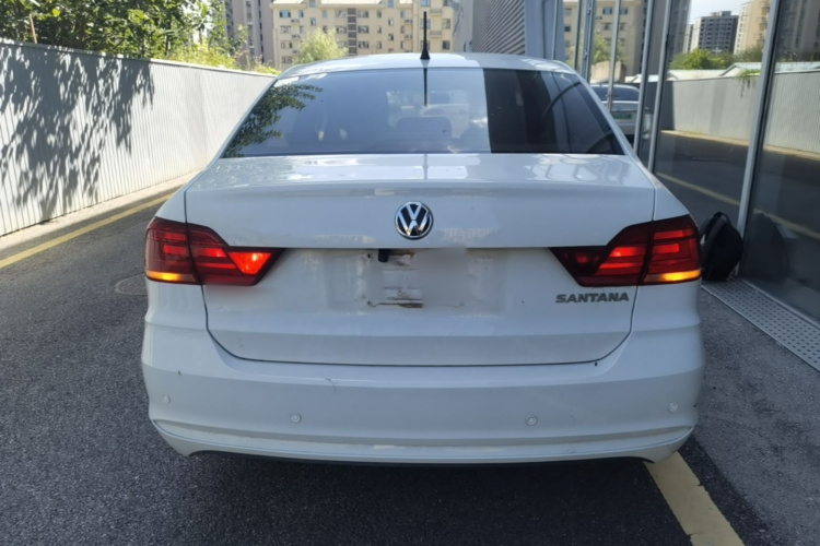 Volkswagen Santana 2020 immagine di auto #6