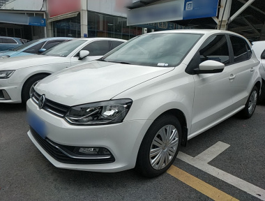 Volkswagen Polo 2016 car image 