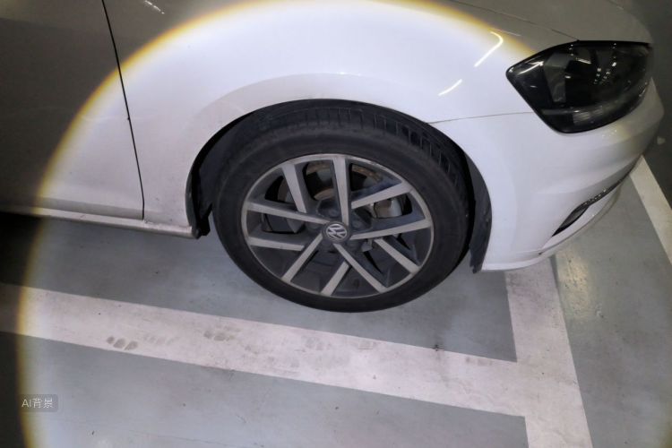 Volkswagen Golf 2020 car image #9